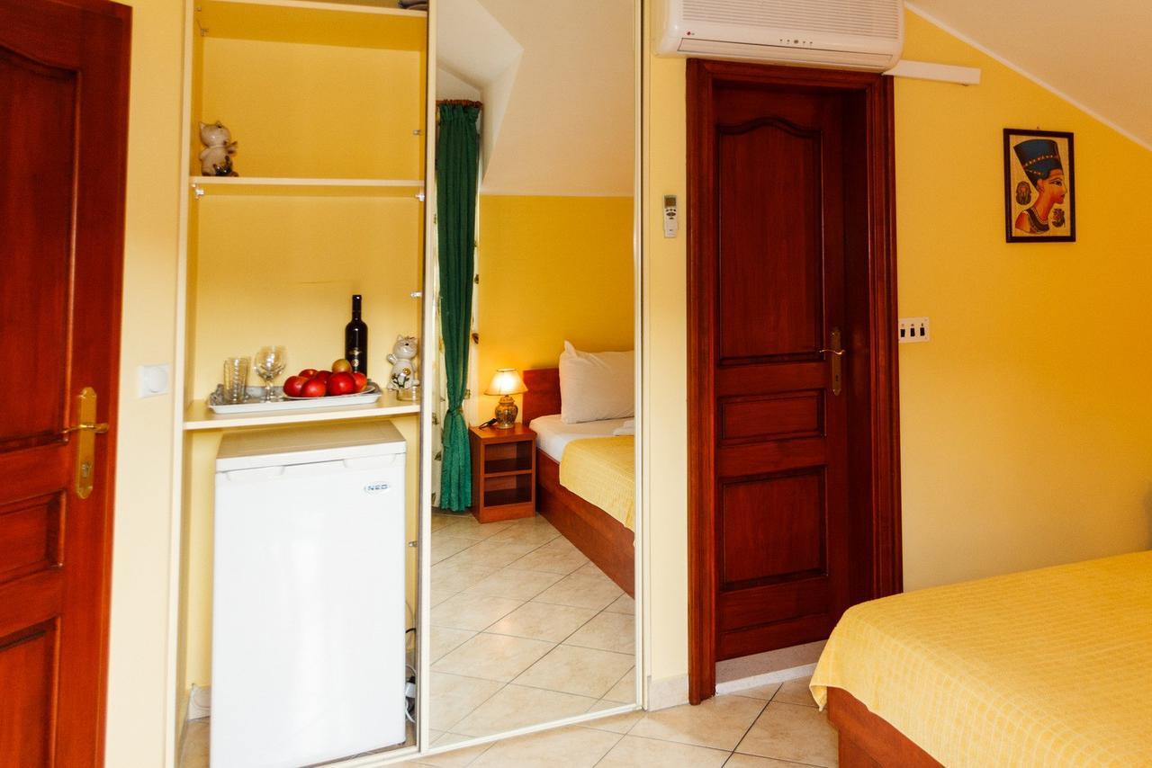 Guest House Villa Zivanovic Herceg Novi Eksteriør billede