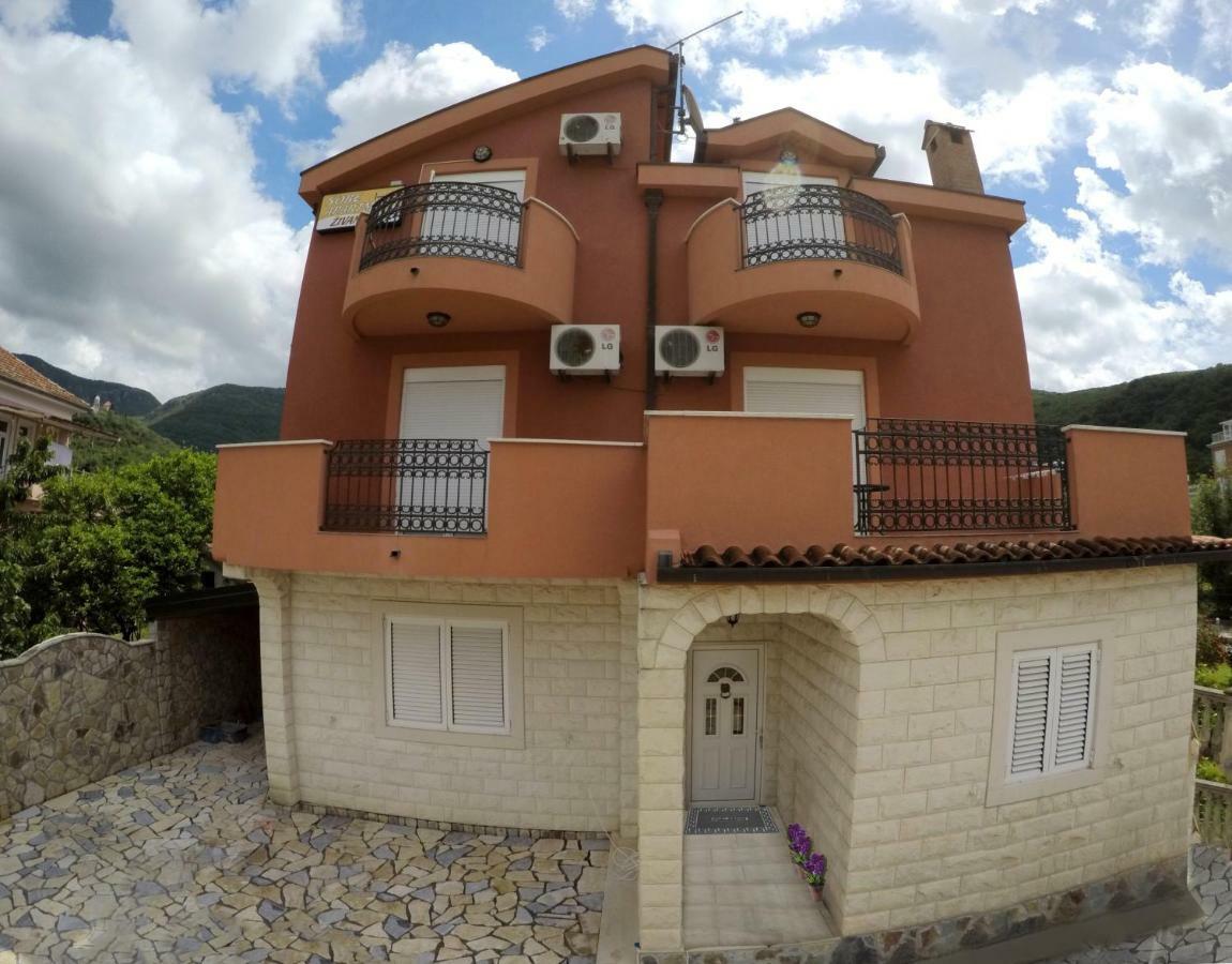 Guest House Villa Zivanovic Herceg Novi Eksteriør billede